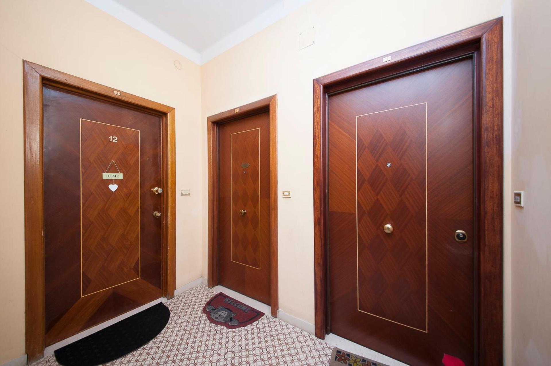 Le Torri Riviera Holiday Albenga Ngoại thất bức ảnh